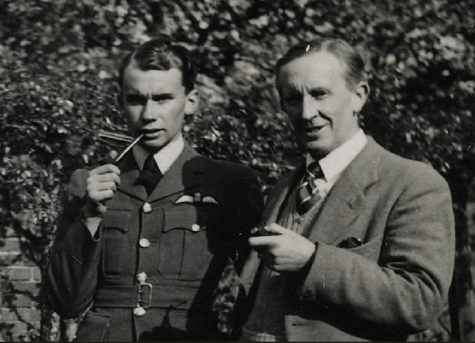 J.R.R. Tolkien e Christopher Tolkien